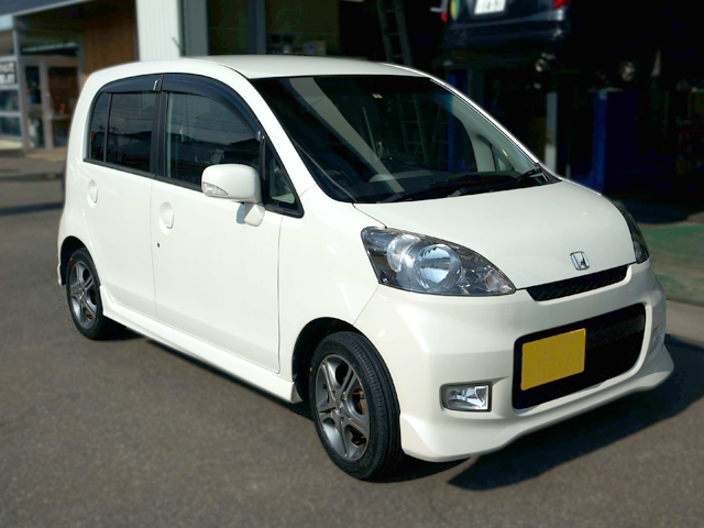 新車・新古車展示場